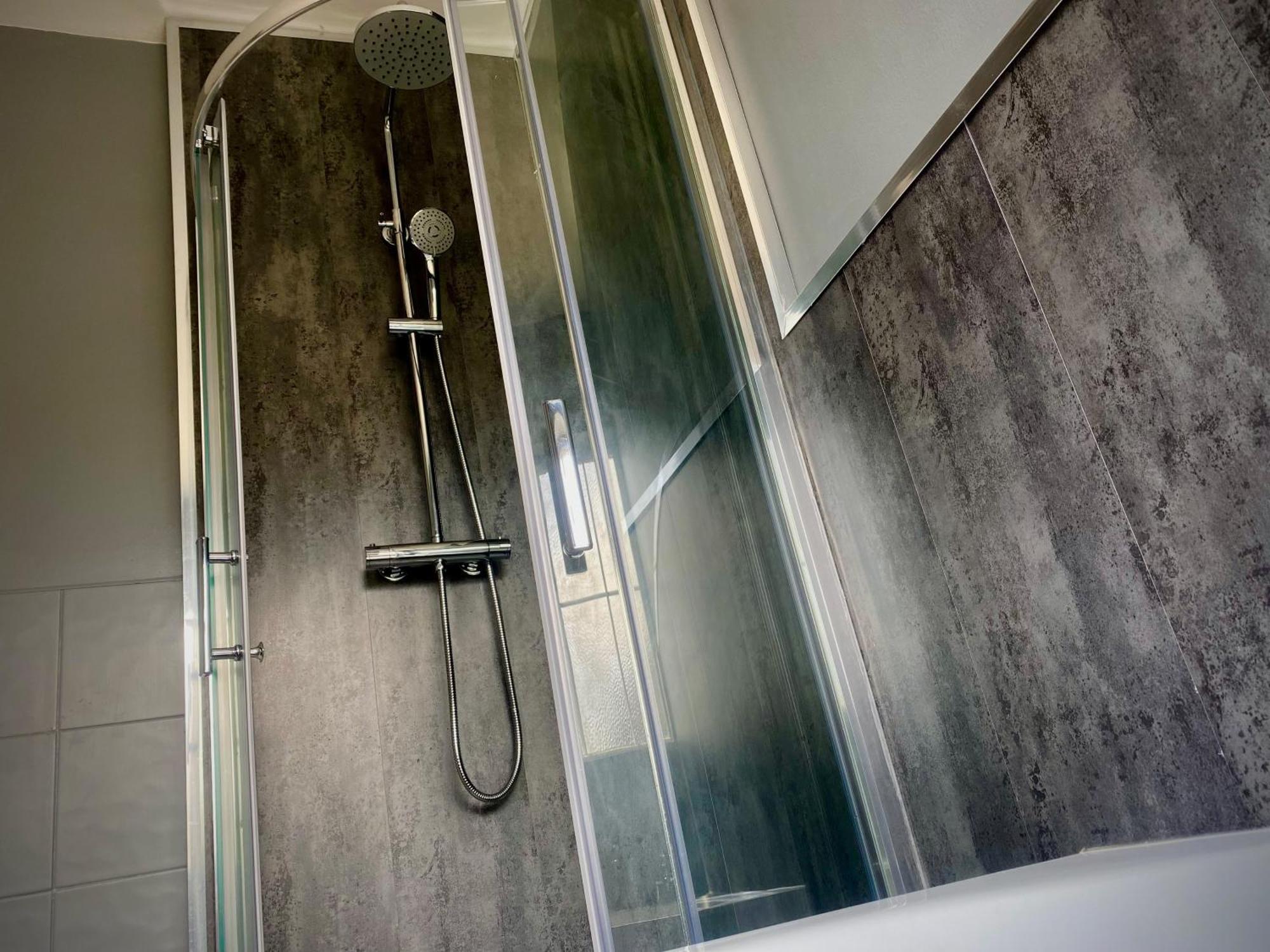 Вилла Sleeps10-Parking-Garden-Hottub-Petfriendly Блэкпул Экстерьер фото
