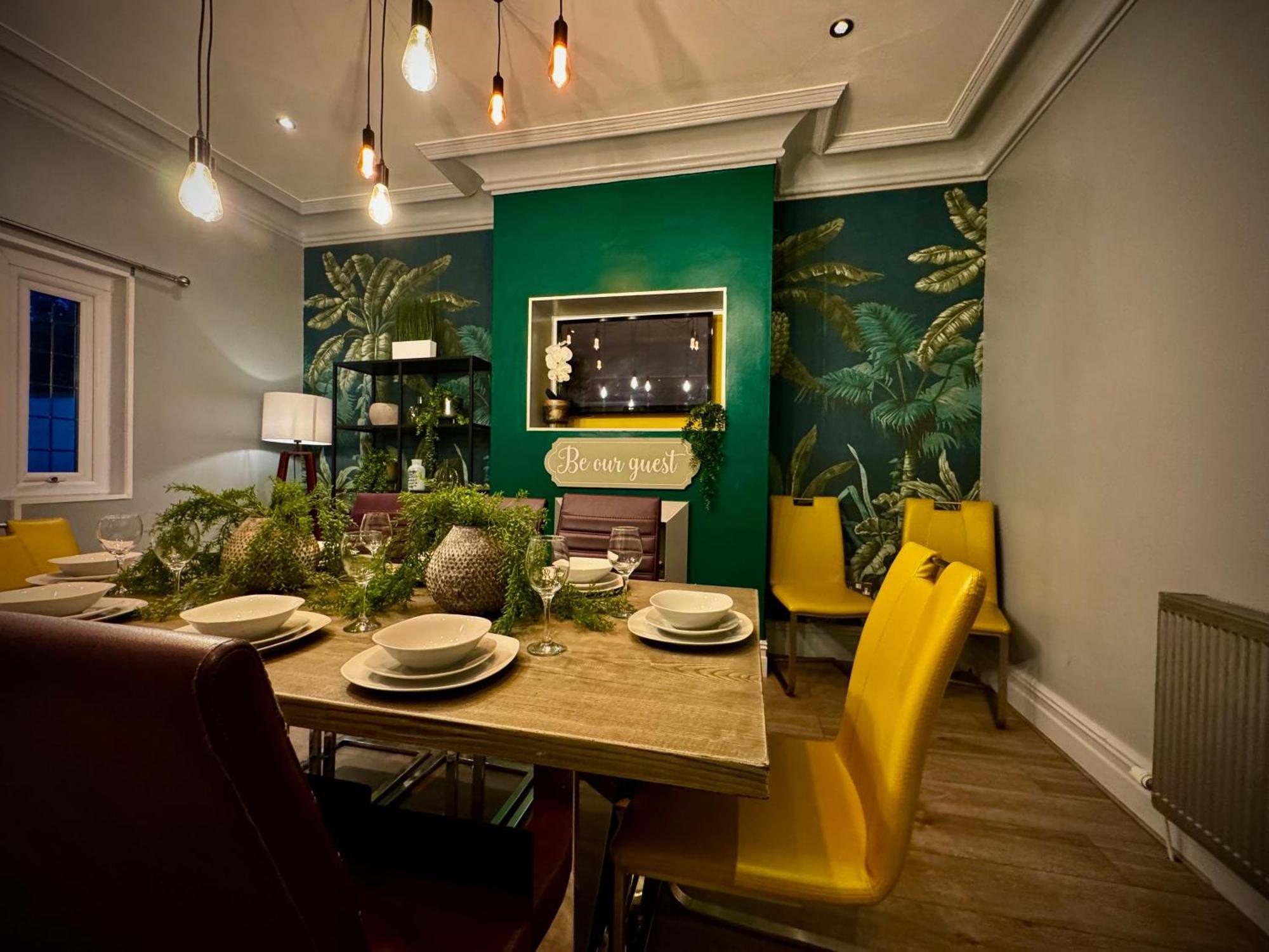 Вилла Sleeps10-Parking-Garden-Hottub-Petfriendly Блэкпул Экстерьер фото